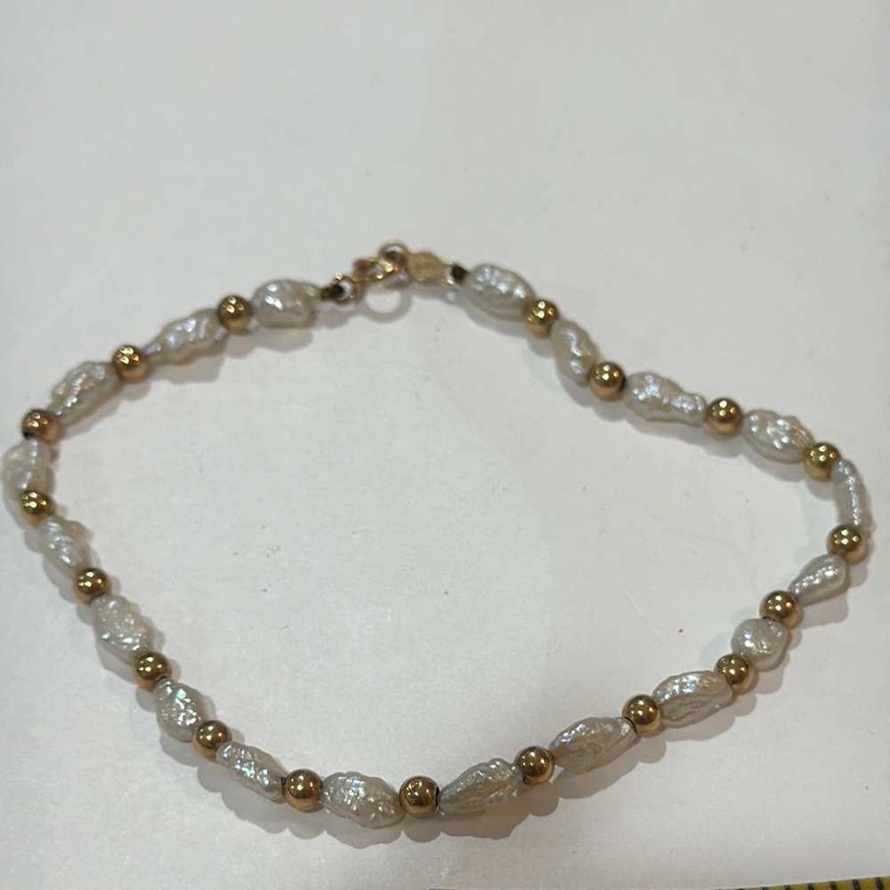 14kGold and Cream Pearls Beaded Bracelet